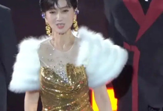 72岁赵雅芝在演唱会上跳扫腿舞:被捧杀的不老女神