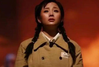 她是演员中的女富豪，45岁却活得像20岁