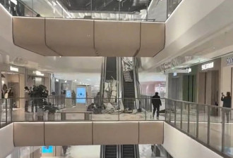 西安一商场发生吊顶脱落事故，三天前刚开业
