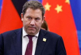 成功促使习近平公开警告普京的人 竟然是他