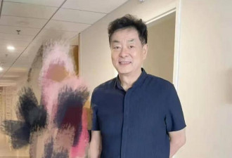 72岁濮存昕近照曝光，全网惊呆