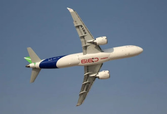 中国C919亮相迪拜上空，空客、波音发声...