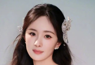穿奶油色、画蜜桃妆 做自带柔光的甜妹