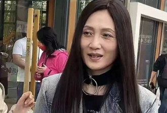 60岁林芳兵近况曝光，住北京豪宅，28岁儿子是她骄傲