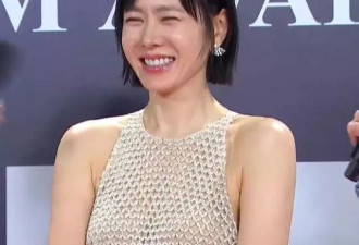 青龙奖红毯韩星集体翻车！孙艺珍面相变了