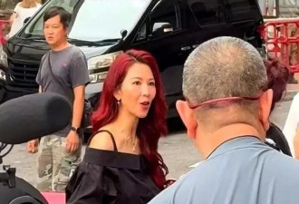 52岁蔡少芬近照曝光，脸垮不平，又瘦又老