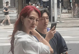 52岁蔡少芬近照曝光，脸垮不平，又瘦又老