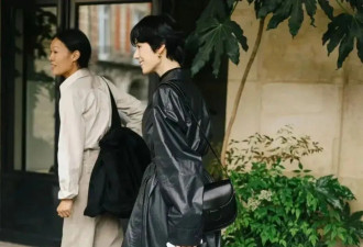 行色匆匆的时髦女士 都在穿这双靴子