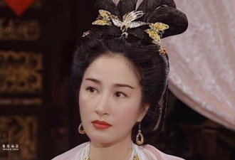 张家辉夫妇素颜吃饭被偶遇 网友大赞保养得宜