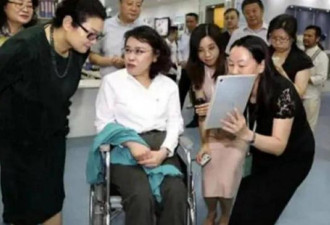 当年高材生王佐良娶瘫痪的张海迪 现况如何