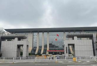 强奸大嫂出狱后刺死见义勇为者，他潜逃近20年被抓