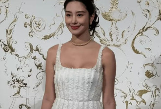 杨采钰被质疑缺钱了，嫁豪门生娃还要频繁站台