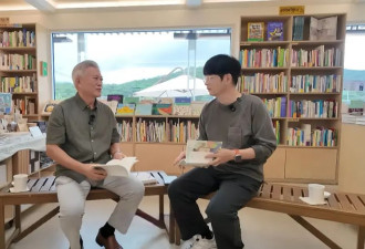 72岁前总统“再就业”，新身份让人意外...