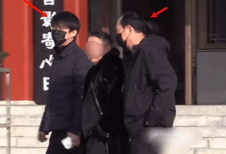 唐嫣现身罗晋父亲葬礼，作为儿媳送公公骨灰上车