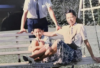 42岁胡彦斌恋情曝光！单亲母亲激动落泪