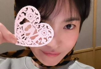 宋慧乔44岁庆生照似少女，离婚6年逆生长