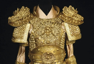 “这姐的手是开了外挂吧”，她用“破烂”搓出绝美中式顶奢