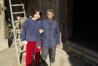 一家三口被拐背后:父女分离31年重聚,母亲已去世