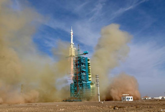 中国首次应急发射飞船前往天宫空间站