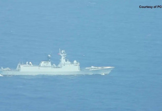南海局势升温 菲律宾正面对峙中共军舰