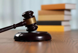 老板在员工上门讨薪次日自杀身亡，家属向讨薪者索赔20余万