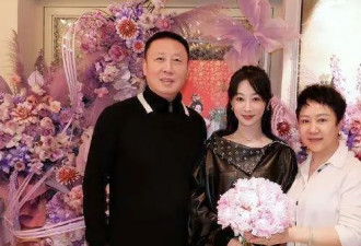 关系藏不住了，杨紫生日晒全家福，李现异常活跃张一山却沉默了