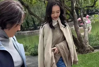 不藏了，王鸥大方晒女，女儿与何九华更像