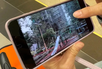 香港火灾亲历: 窗户被发泡胶粘住 半小时警报才响