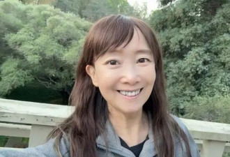 香港知名女星三子全部移民美国，嫁日本老公...