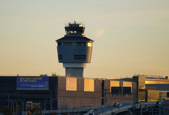 美联邦航空局:因炸弹威胁飞往费城航班一度全停飞