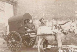 老照片穿越时空看看100年前清朝时的生活,有美女