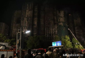 住在香港大火楼群里的中低收入者们