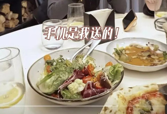 还记得于明加的俩女儿吗？颜值超高！