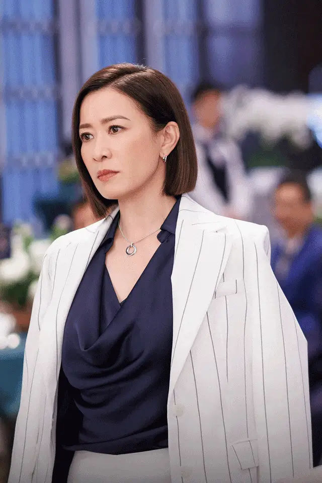 你始终可以相信TVB的职场剧和港女穿搭