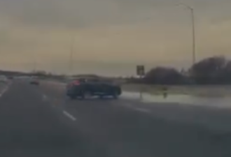 列治文山Hwy404上的惊险一幕！吓坏后车女孩！