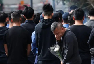 香港宏福苑大火：死亡数增至156人，10名为外佣