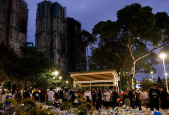 香港当局禁止两个民主派团体活动