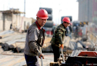 中国惊人景象：30个月印钞超70万亿，物价却...