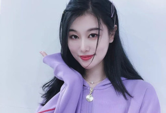 作家黑白狐狸：炒股亏钱倒逼写书，赢麻了