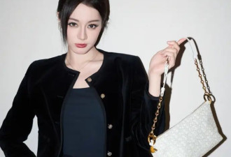 迪丽热巴的美貌还是太突出了！黑色系穿搭好高级，清冷艺术感女神