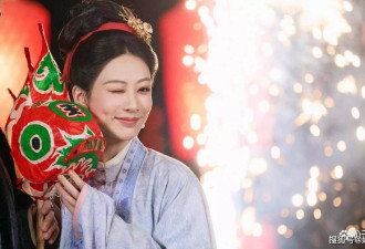 劳模实锤！杨紫11个月连拍3部大女主剧