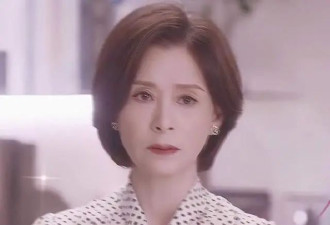 香港知名女星新剧霸气登场，多次和小鲜肉传绯闻