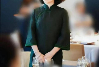 杨振宁逝世后翁帆首度参加活动 翁母陪同心事重重