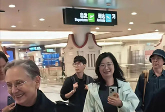  周华健带洋媳妇回潮汕！65岁妻子满头银发 