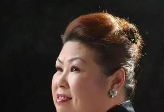 以为他们还在人间,但其实他们早已去了另一个世界