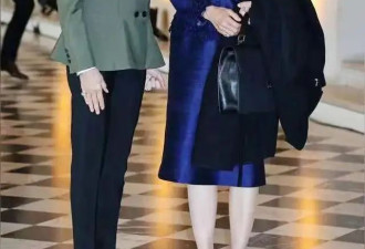 72岁马克龙夫人好精致，衣为媒文为桥谱浪漫红曲，华服穿搭万丈光