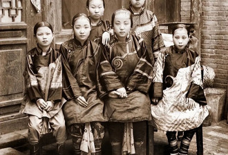 100多年前，一个法国人曾拍下的真实大清朝...