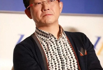 曾是上海知名主持人，离开上海台后成百亿总裁