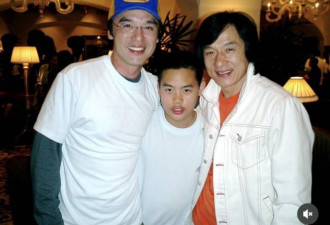 钟镇涛35岁长子，身材复胖，远离家人长居上海