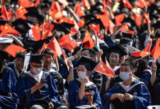 AI冲击就业 中国大学渐裁撤外语科系或停招引热议